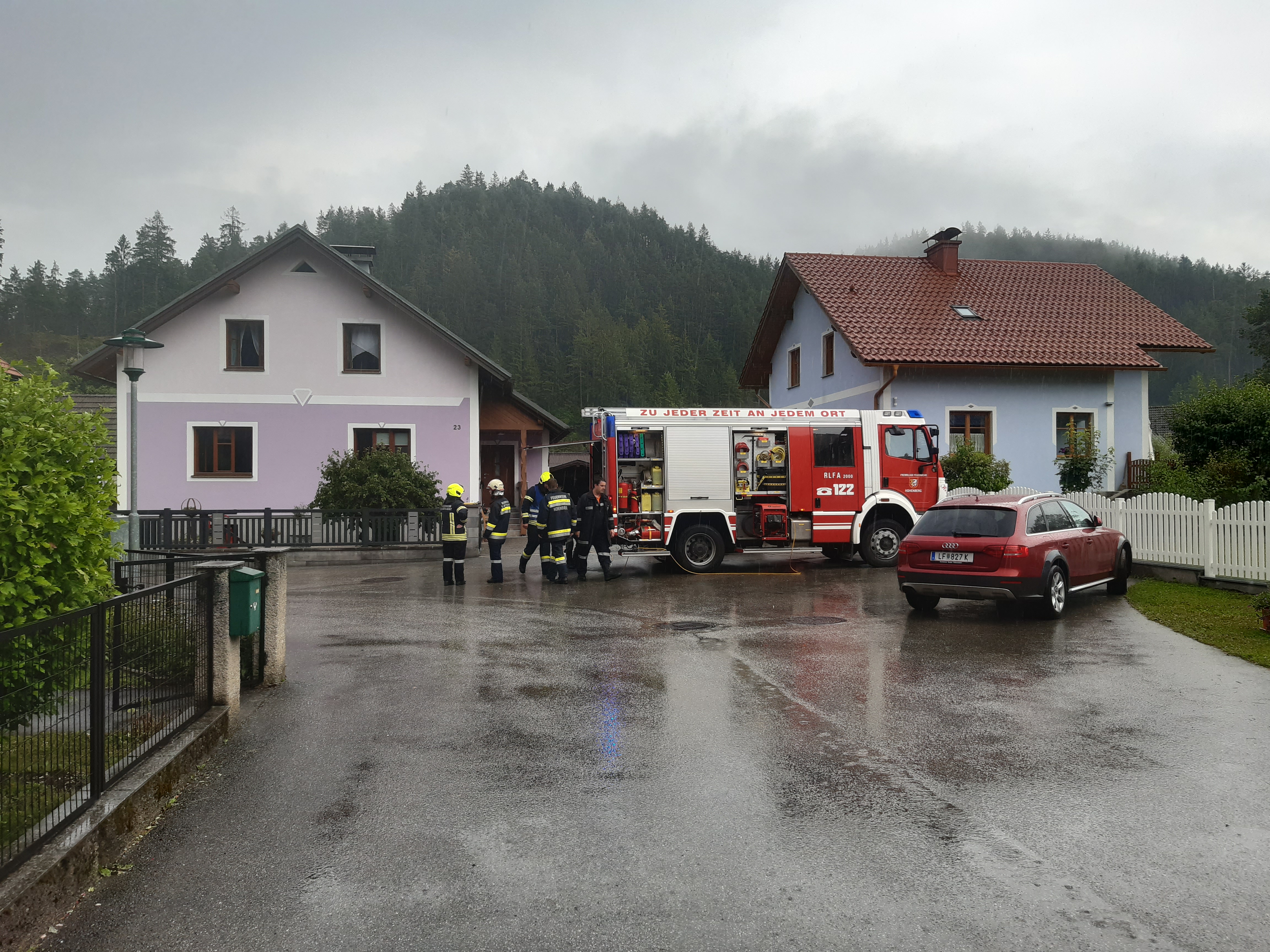 Kellerbrand bei einem Feuerwehrkammeraden in Hofamt
